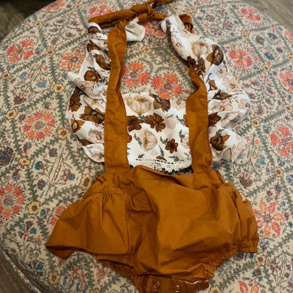 Fall Floral Outfit 🍁🍂